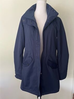 Athleta Navy Hooded all weather coat with Flap Pockets
